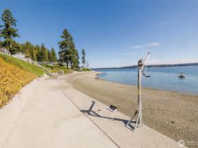5762 Chico Way NW, Bremerton WA 98312