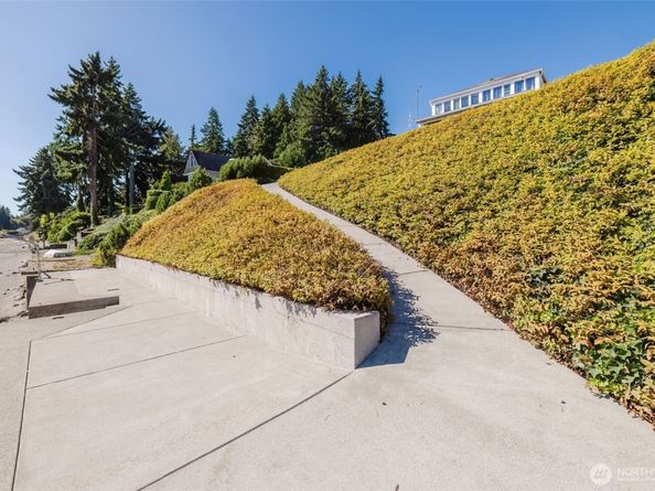 5762 Chico Way NW, Bremerton WA 98312
