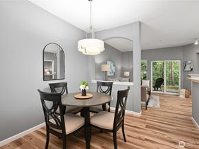 17204 123rd Place NE N104, Bothell WA 98011