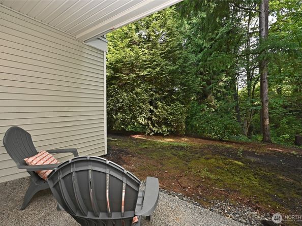 17204 123rd Place NE N104, Bothell WA 98011