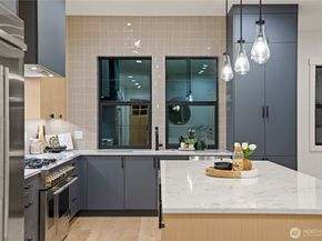 16656 NE 12th Street, Bellevue WA 98008