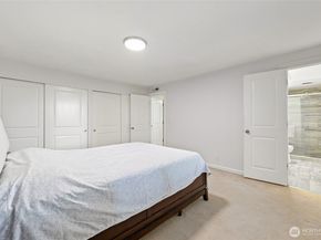 14208 93rd Avenue NE, Kirkland WA 98034