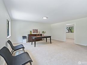 14208 93rd Avenue NE, Kirkland WA 98034