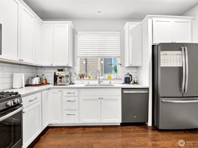 22925 79th Place W B, Edmonds WA 98026