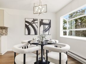 17464 NE 38th Street B202, Redmond WA 98052