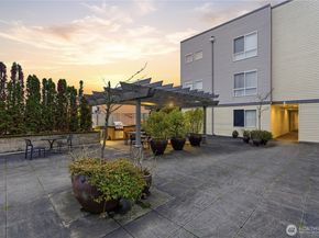 225 Logan Avenue S 281, Renton WA 98057