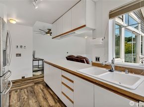 22106 41st Place S 302, Kent WA 98032