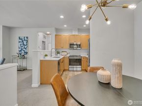 4478 248th Lane SE, Sammamish WA 98029