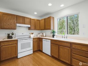 4921 147th Place SE, Everett WA 98208