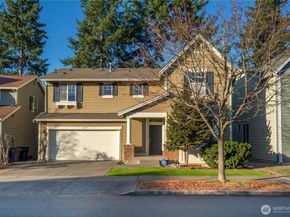1167 32nd Place NE, Auburn WA 98002