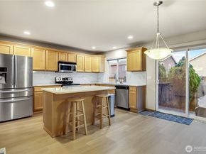 9406 225th Way NE, Redmond WA 98053