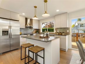 12907 87th Avenue NE, Kirkland WA 98034