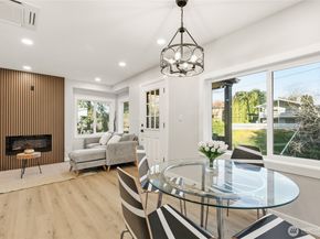 1927 42nd Avenue SW, Seattle WA 98116