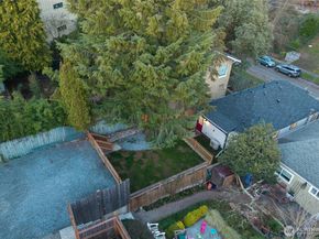 1927 42nd Avenue SW, Seattle WA 98116
