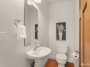2815 24th Avenue S, Seattle WA 98144