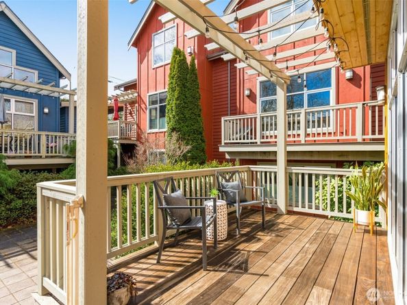 2815 24th Avenue S, Seattle WA 98144