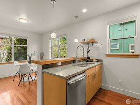 2815 24th Avenue S, Seattle WA 98144