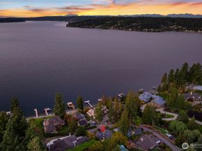 18021 SE 40th Place, Bellevue WA 98008