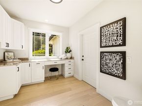6420 224th Avenue NE, Redmond WA 98053