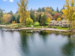 17519 NE 38th Court 9B, Redmond WA 98052