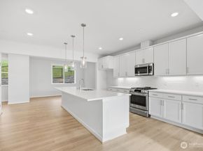 13210 NE 127th Way B, Kirkland WA 98034