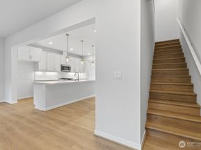 13210 NE 127th Way B, Kirkland WA 98034