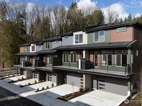 13210 NE 127th Way B, Kirkland WA 98034