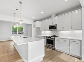 13210 NE 127th Way B, Kirkland WA 98034