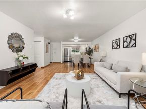 1733 157th Avenue NE E102, Bellevue WA 98008