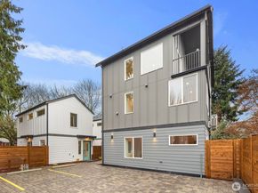 806 C S Rose Street, Seattle WA 98108