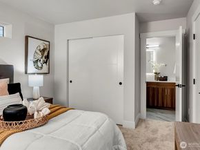 1524 243rd Place SW A, Bothell WA 98021