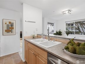 19230 Forest Park Drive NE H327, Seattle WA 98155