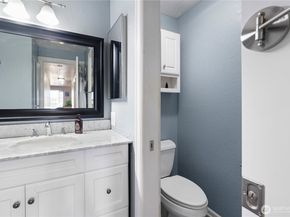 813 S 227th Place 5, Des Moines WA 98198