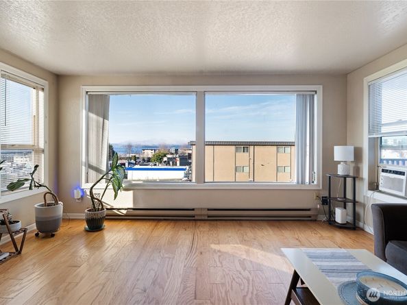 813 S 227th Place 5, Des Moines WA 98198