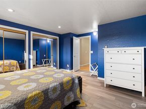 813 S 227th Place 5, Des Moines WA 98198