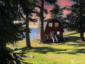 46 G Mukilteo Way, Hat Island WA 98206