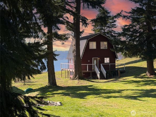 46 G Mukilteo Way, Hat Island WA 98206