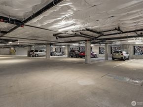 6949 NE 184th Lane 412, Kenmore WA 98028