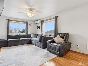 1104 73rd Drive SE, Lake Stevens WA 98258