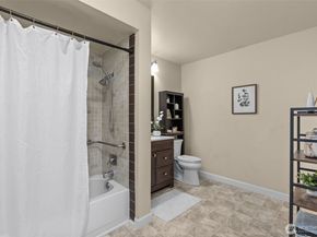 2001 E Yesler Way 46, Seattle WA 98122