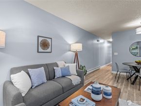 2001 E Yesler Way 46, Seattle WA 98122