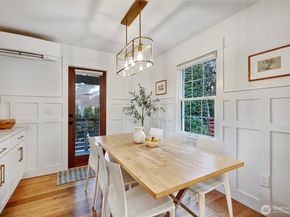 7060 Dibble Avenue NW, Seattle WA 98117