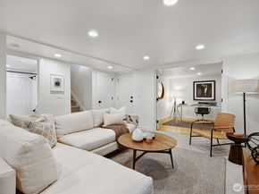 7060 Dibble Avenue NW, Seattle WA 98117