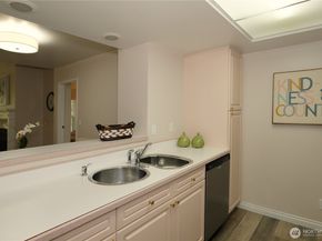 15512 Country Club Dr. B45, Mill Creek WA 98012