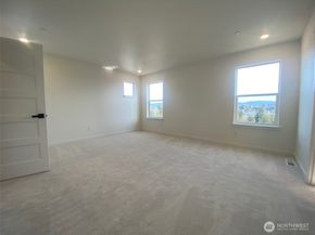 617 103rd Court SE SW 10, Lake Stevens WA 98258