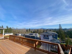 617 103rd Court SE SW 10, Lake Stevens WA 98258