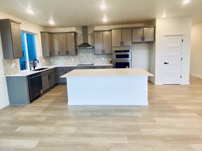 617 103rd Court SE SW 10, Lake Stevens WA 98258