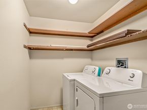 505 W Roy Street 304, Seattle WA 98119