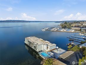 515 S Lake Street 204, Kirkland WA 98033