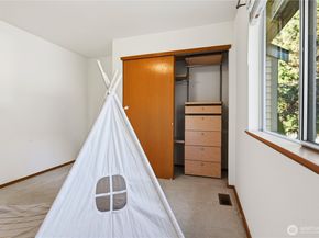 13010 NE 103rd Place, Kirkland WA 98033